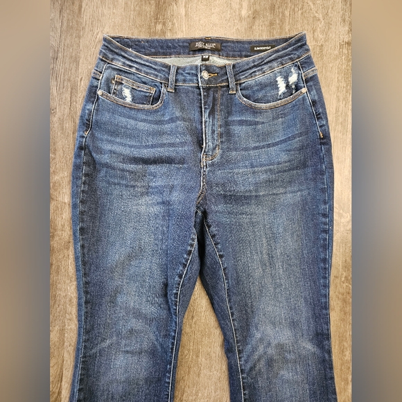 Judy Blue Size 14W Kinston Slim Bootcut Slit Hem Jeans JB88290-L - Picture 3 of 8